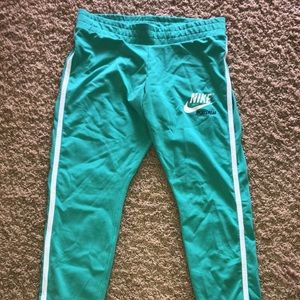 Nike leggings size large never worn